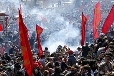 Medium_anti-vladini-prosvjedi-u-turskoj-iz-minute-u-minutu_273_2011